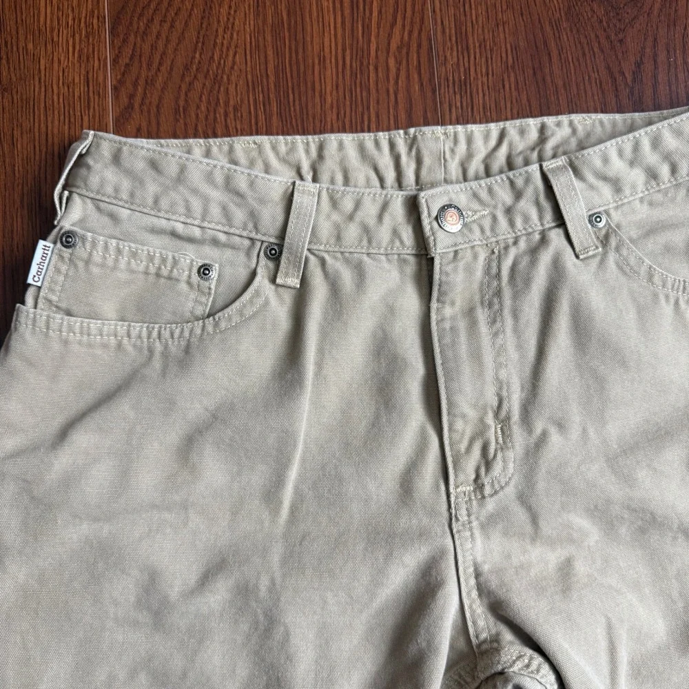Carhartt loose fit